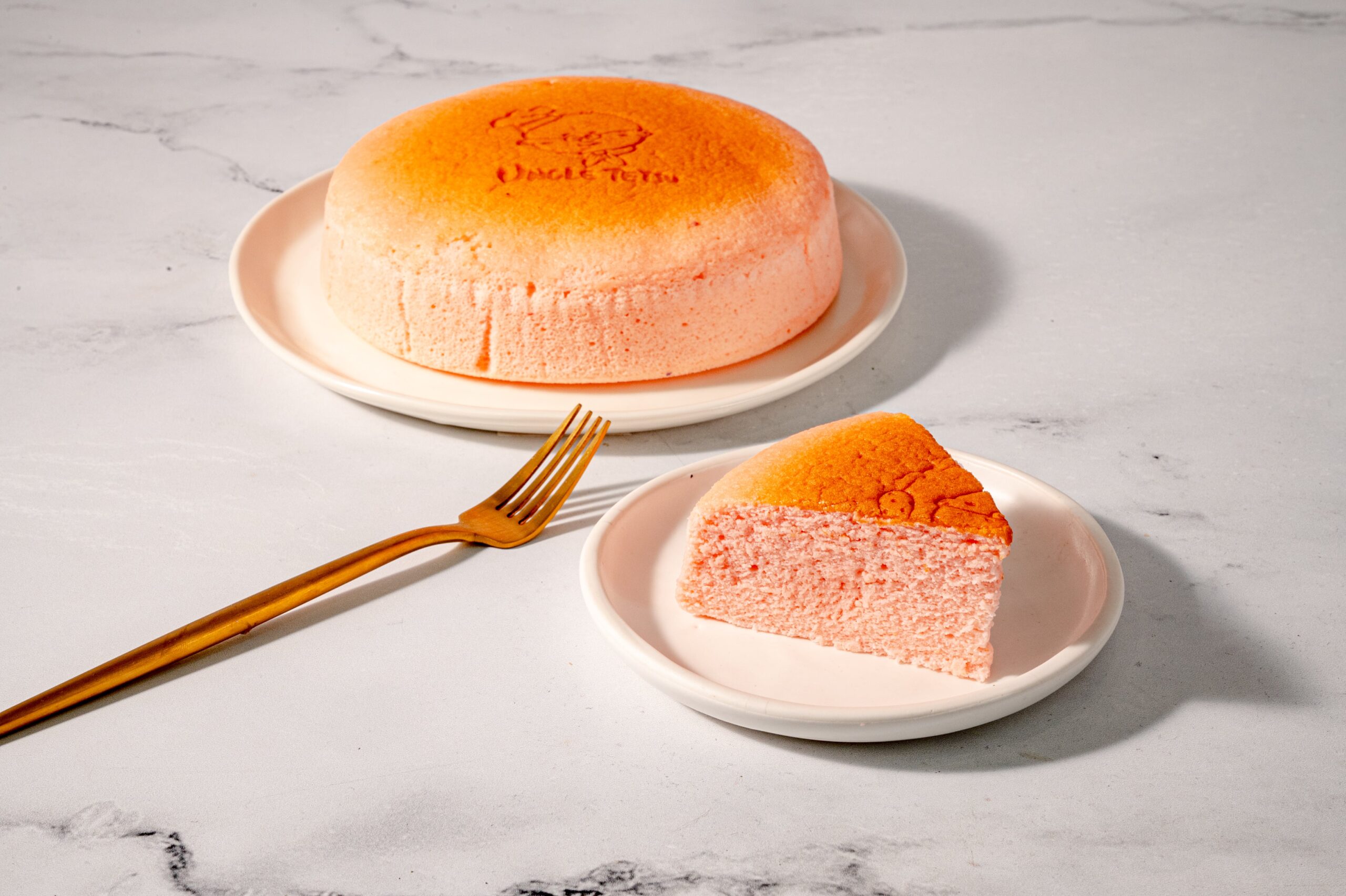 https://uncletetsu-us.com/wp-content/uploads/2025/05/Menu_StrawberryCheesecake-1-min-scaled.jpg